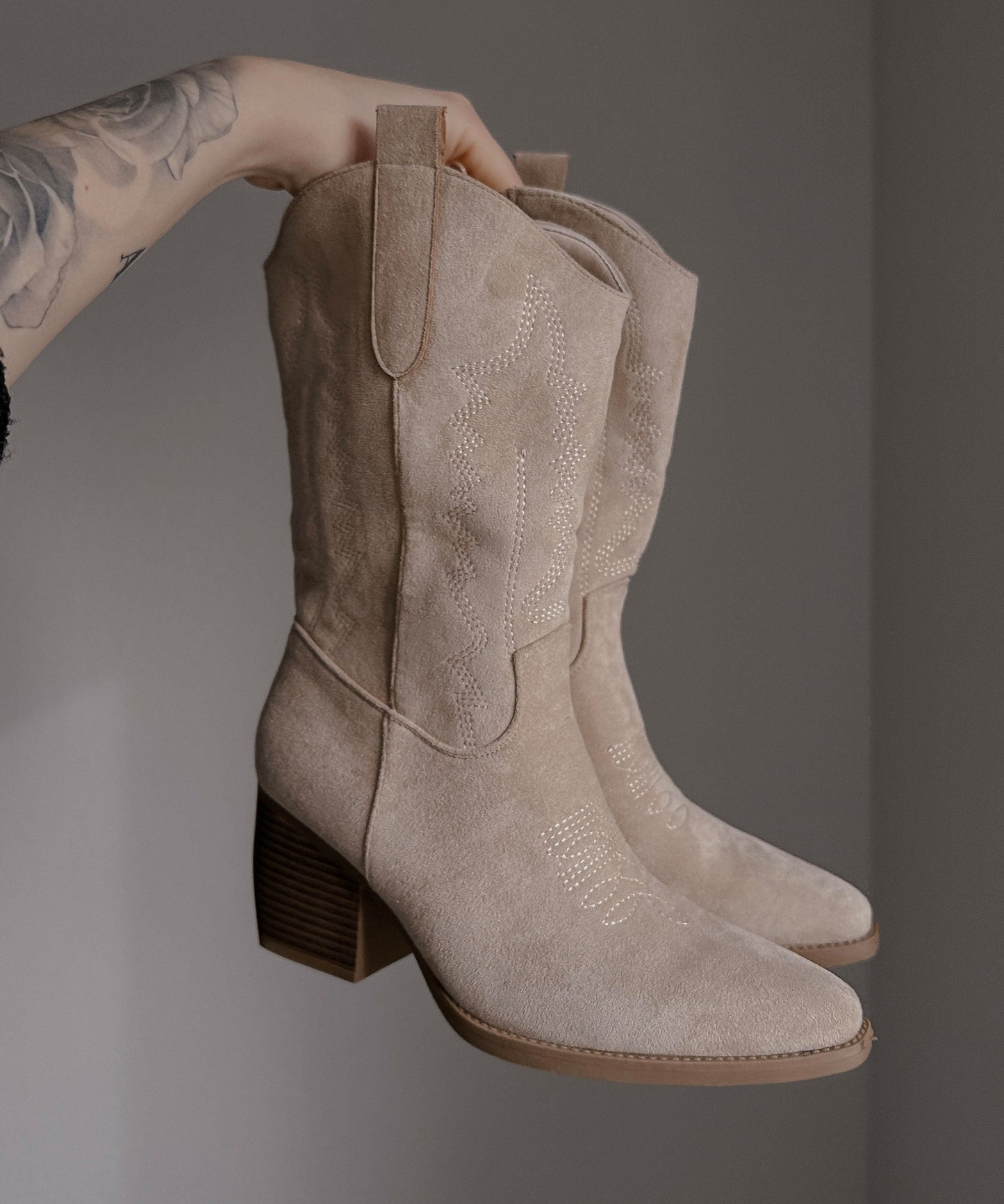 Damen Cowboy Stiefel Beige – Midi Western Boots