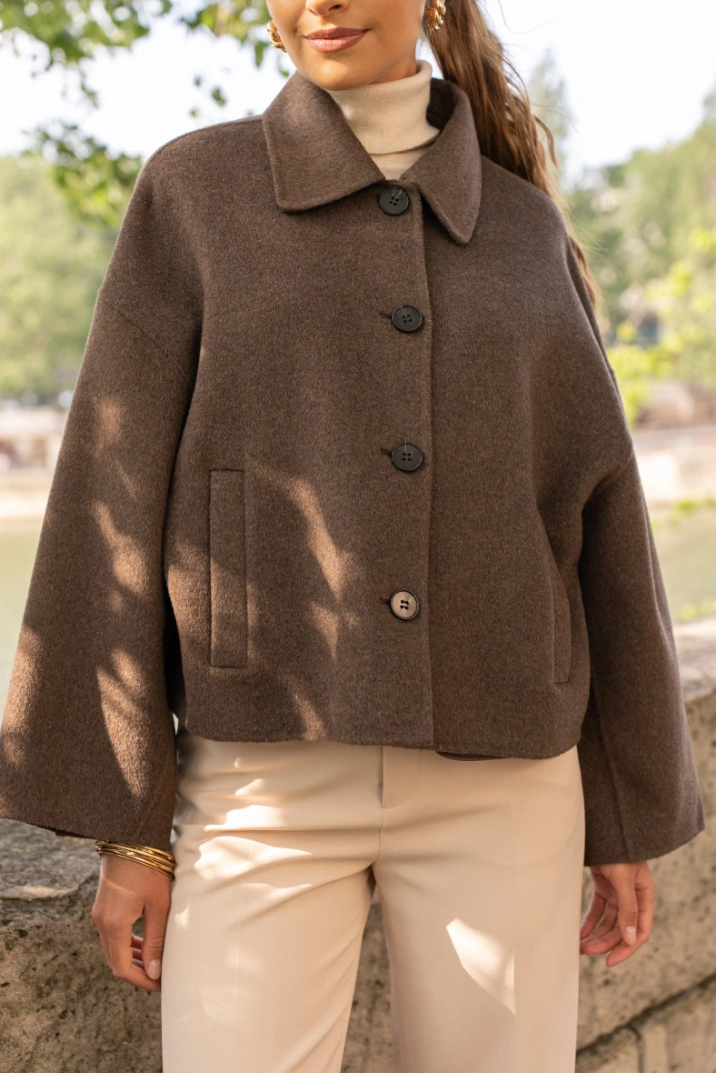 Eleganter Kurzmantel aus Wollmischung 6