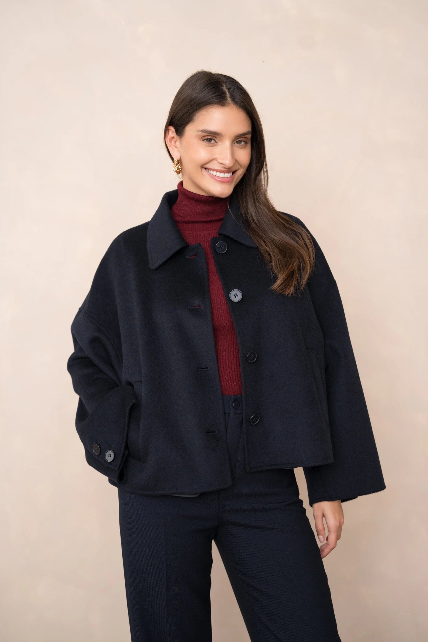 Eleganter Kurzmantel aus Wollmischung 8