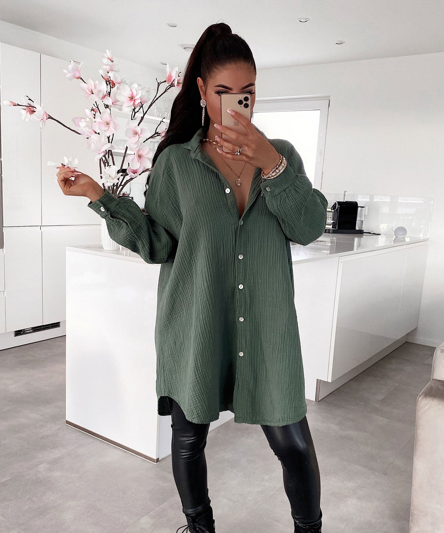 Oversize Musselin Bluse Freya Khaki Lang 0