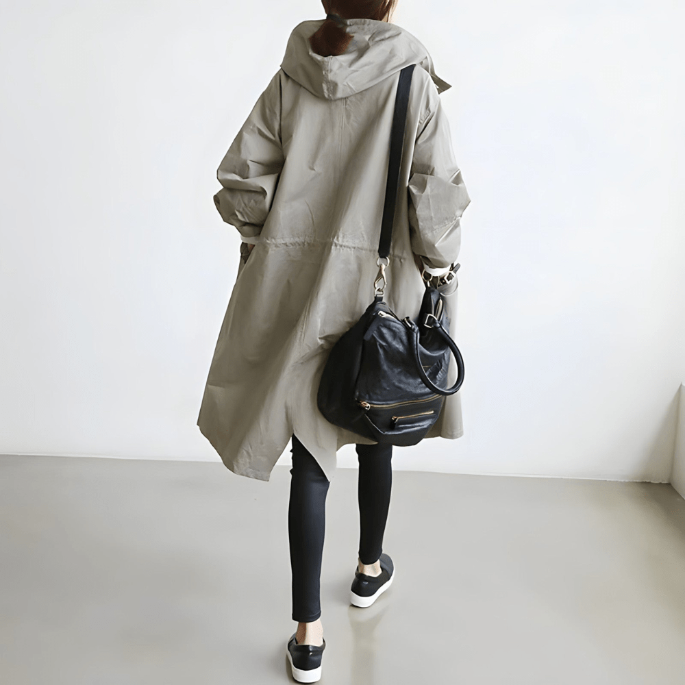 Emma Leichter Jacke mit Kapuze 1