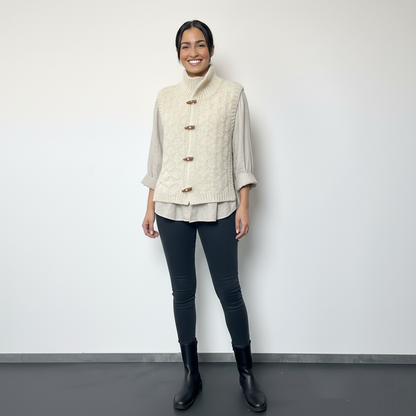 Damen Strickweste mit Stehkragen in Weiss