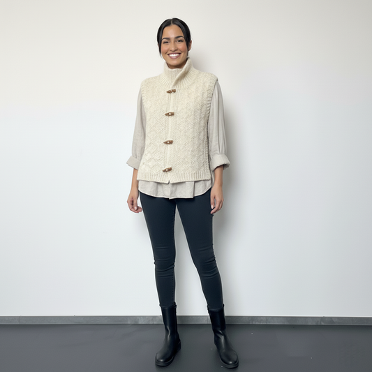 Damen Strickweste mit Stehkragen in Weiss