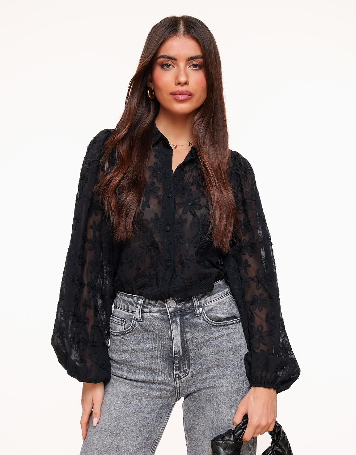 Transparente Damenbluse mit Blumenmuster – Elegante Chiffon Bluse in Schwarz