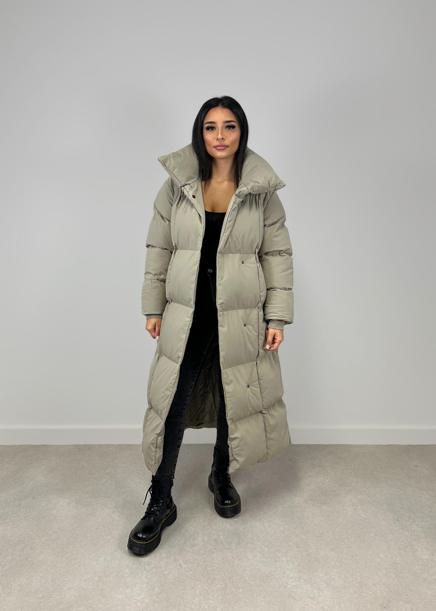 Lange Winterjacke mit Gürtel 3