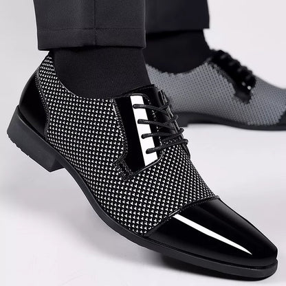 Herren Business Schuhe glänzend – Luxus Look mit Struktur Design