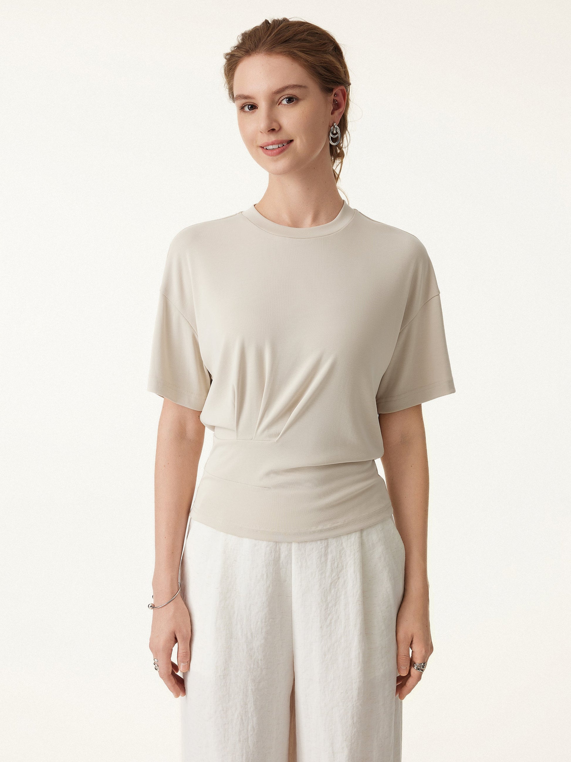 Sandwashed T-Shirt mit Rundhalsausschnitt und kurzen Ärmeln 7