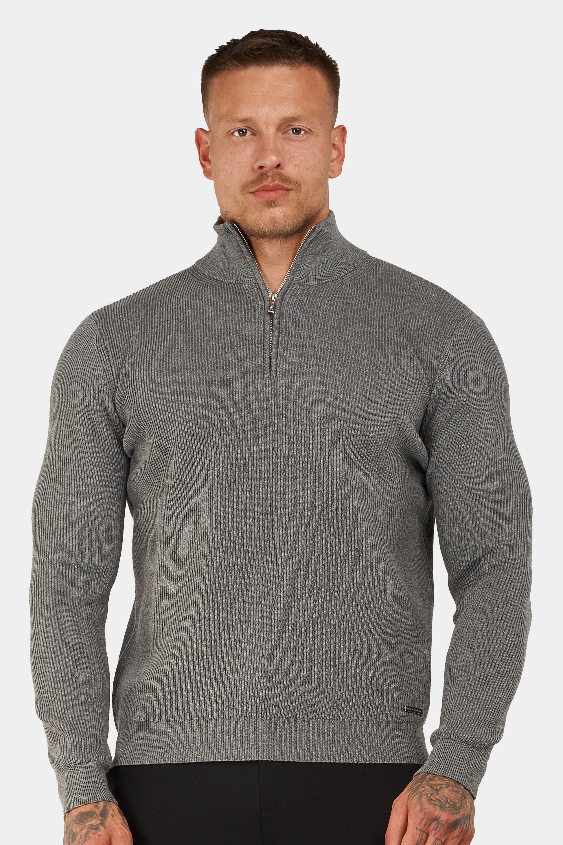 THE RENZO HALF ZIP SWEATER 0