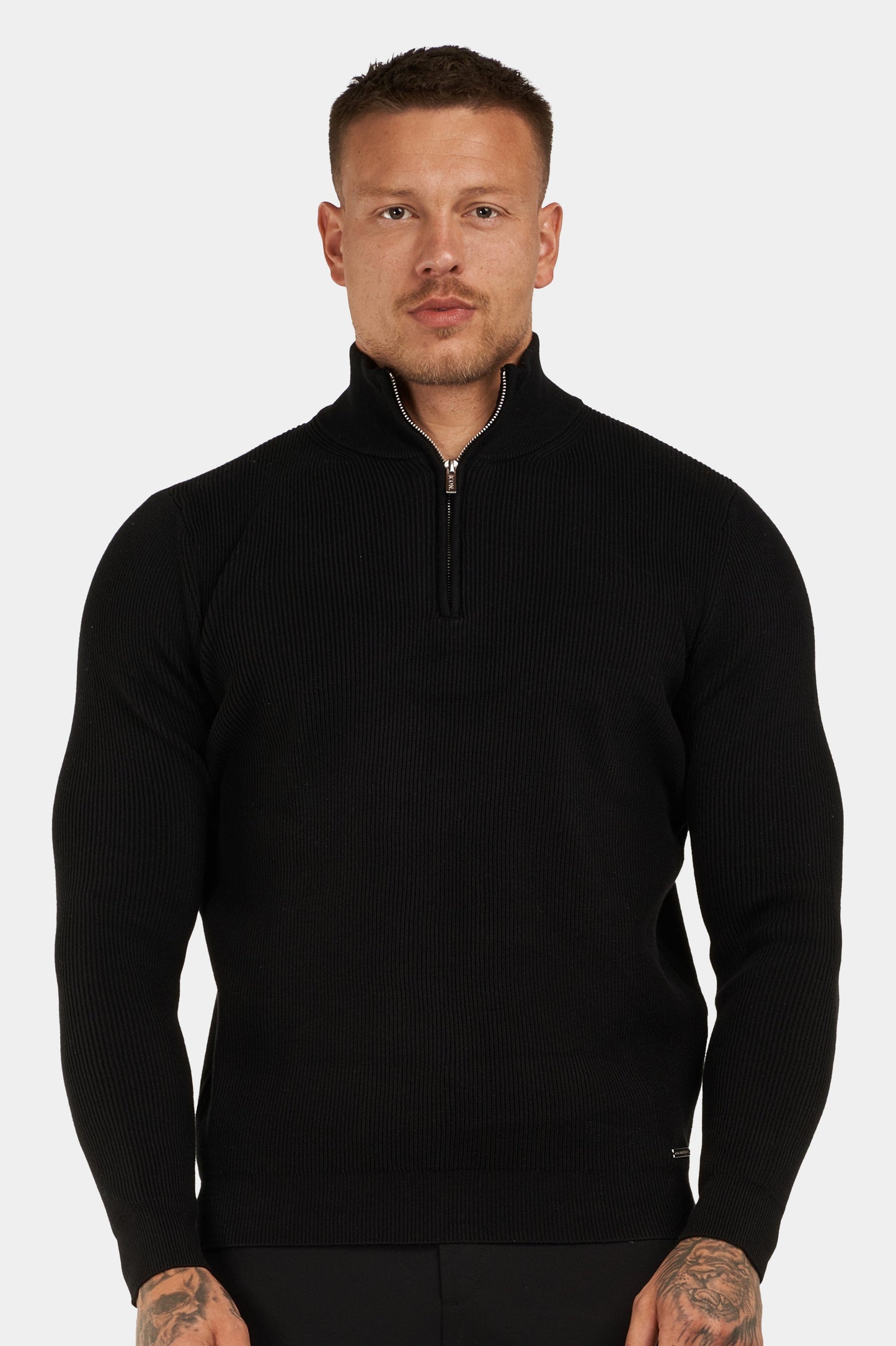 THE RENZO HALF ZIP SWEATER 3