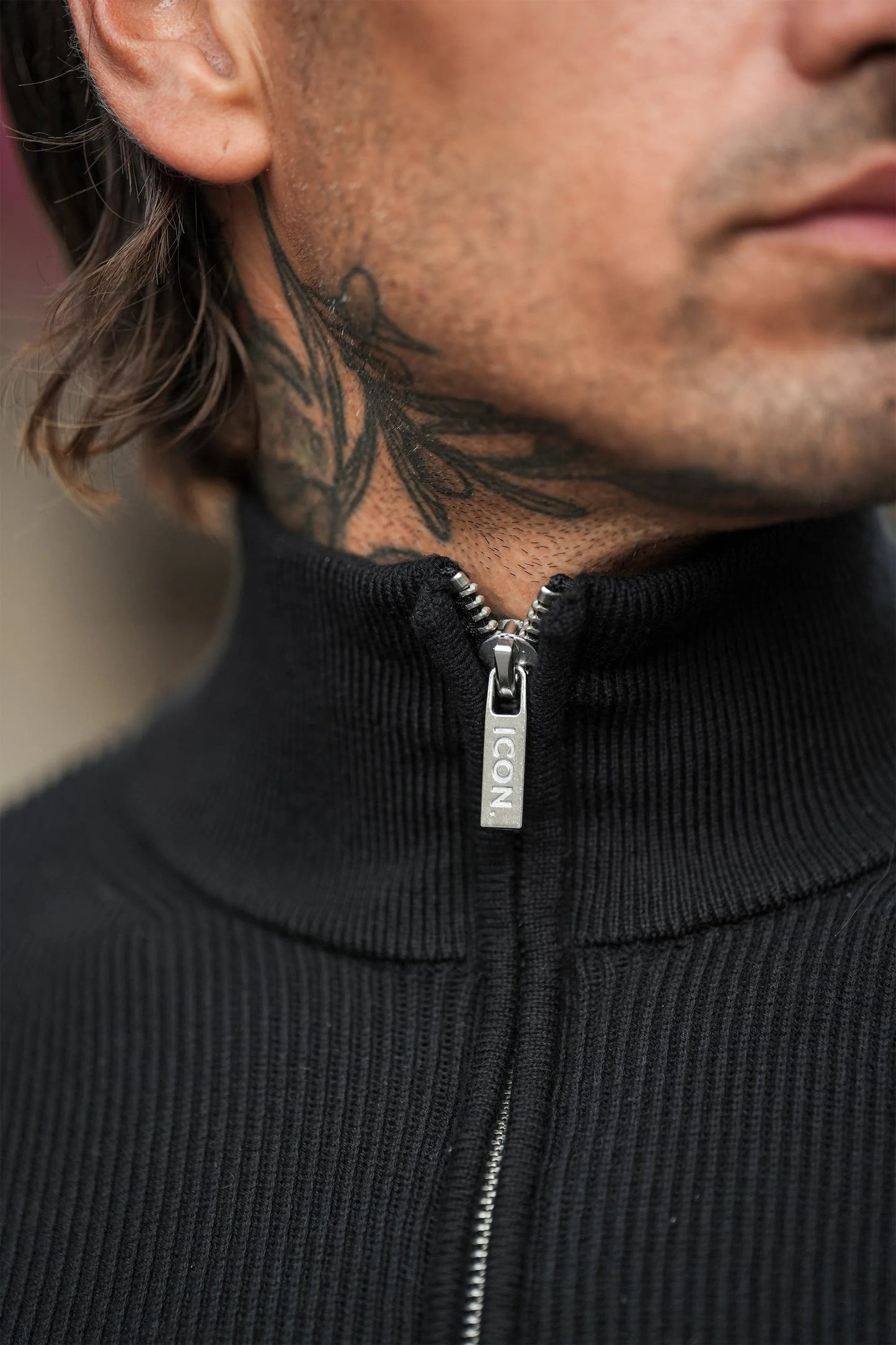 THE RENZO HALF ZIP SWEATER 5