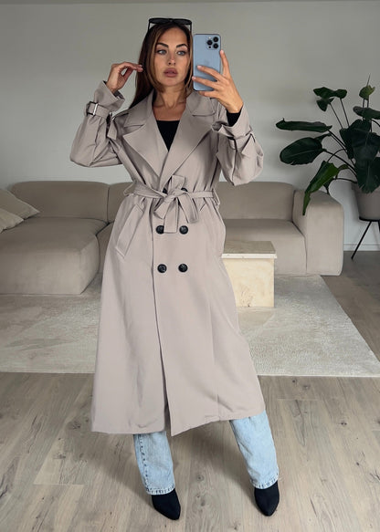 Trenchcoat 5